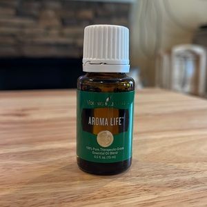 ⭐️ Reduced price ⭐️ Unopened Aroma Life essential oil.